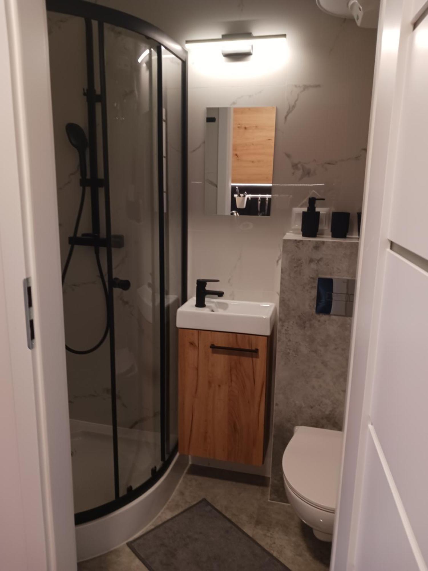 Apartamenty Marco 3-Bis- Przy Dworcu-Stare Miasto-Super Wi Fi Красков Екстериор снимка