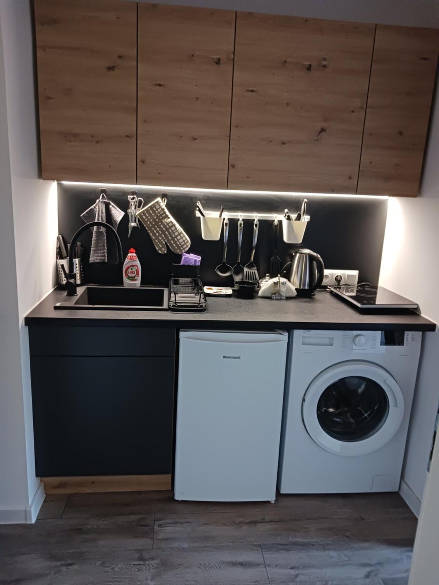 Apartamenty Marco 3-Bis- Przy Dworcu-Stare Miasto-Super Wi Fi Красков Екстериор снимка